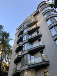 Продаж квартири в ЖК на Івана Франка 11 фото 4 Продаж квартири в ЖК на Івана Франка 11 фото 4