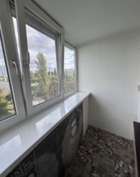 Продається 2-кімнатна квартира з якісним ремонтом у центрі Русанівки фото 17 Продається 2-кімнатна квартира з якісним ремонтом у центрі Русанівки фото 17