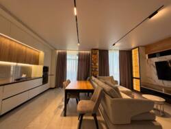 🏢  3-       Derby Style House, .  ,   2