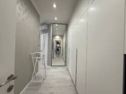 🏢  3-       Derby Style House, .  ,   11