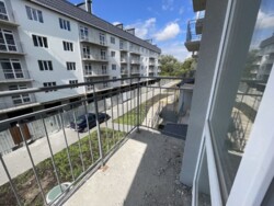 Квартира, двостороння, з двома балконами! фото 7 Квартира, двостороння, з двома балконами! фото 7