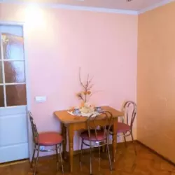 Двохкімнатна квартира, центр фото 5 Двохкімнатна квартира, центр фото 5