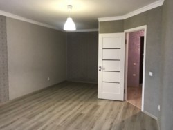 Виставка. Чудова 1-но кімнатна квартира в обжитій новобудові! фото 5 Виставка. Чудова 1-но кімнатна квартира в обжитій новобудові! фото 5