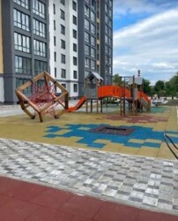 1� �������� � ������ ��������� (4 ������), ������ - �� ĳ� ���� 2