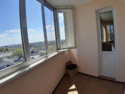 Продам простору квартиру на Виставці. РАУШ. фото 8 Продам простору квартиру на Виставці. РАУШ. фото 8