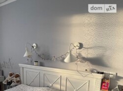 ������ 3� �������� 72 ��. � ���� 1