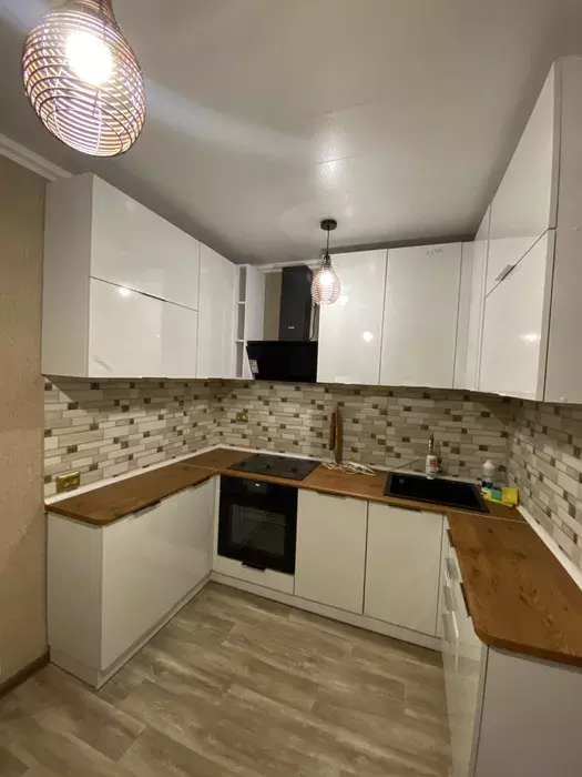 Продажа 2-х комнатной квартиры в самом Центре Славянска фото 1 Продажа 2-х комнатной квартиры в самом Центре Славянска фото 1