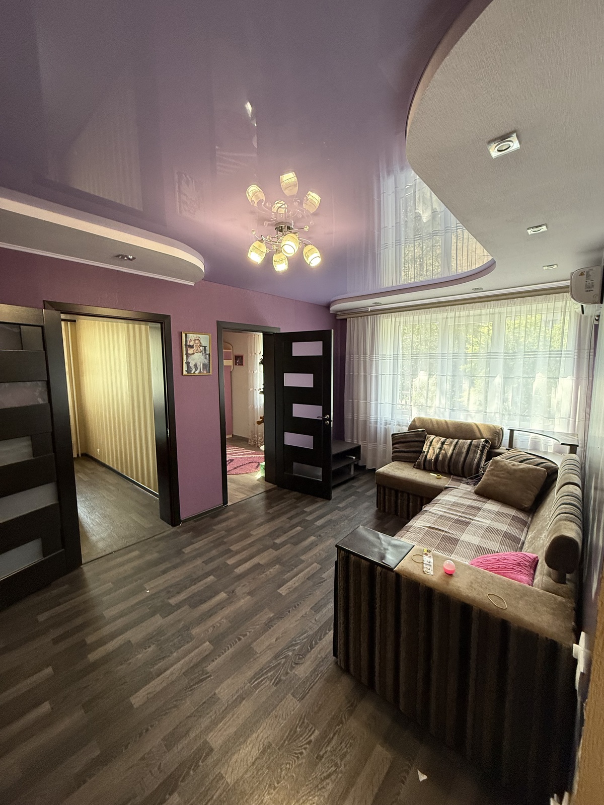 Продается 3 комнатная квартира. Хорошая планировка. Славянск. фото 1 Продается 3 комнатная квартира. Хорошая планировка. Славянск. фото 1