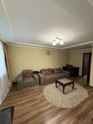 Продается 2 комнатная квартира. Центр города. Кирпичный дом. Славянск. фото 2 Продается 2 комнатная квартира. Центр города. Кирпичный дом. Славянск. фото 2