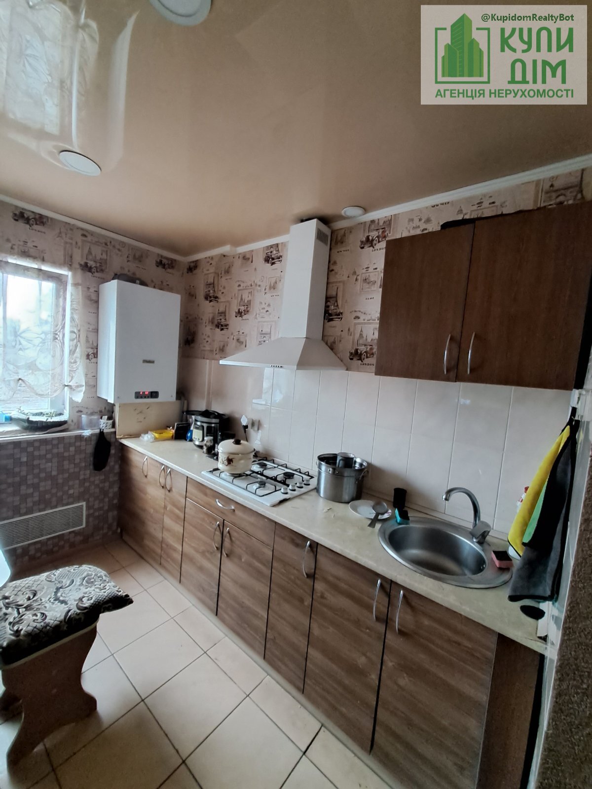 Продам 1-о к/квартиру з меблями та технікою біля площі Ангела.. фото 1 Продам 1-о к/квартиру з меблями та технікою біля площі Ангела.. фото 1