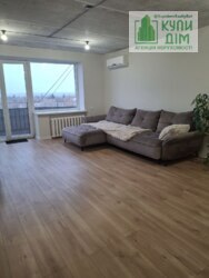 Ексклюзивна квартира 95 кв.м., гараж в подарунок | Критий ринок фото 3 Ексклюзивна квартира 95 кв.м., гараж в подарунок | Критий ринок фото 3