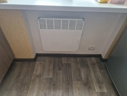 Продаж 3-кімнатної квартири з ремонтом, район «Робочий одяг» фото 2 Продаж 3-кімнатної квартири з ремонтом, район «Робочий одяг» фото 2
