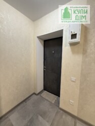 Продам 2-кімнатну квартиру в центрі фото 4 Продам 2-кімнатну квартиру в центрі фото 4