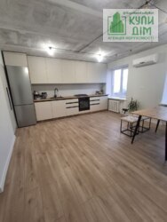 Ексклюзивна квартира 95 кв.м., гараж в подарунок | Критий ринок фото 1 Ексклюзивна квартира 95 кв.м., гараж в подарунок | Критий ринок фото 1