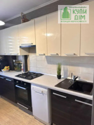 Продаж 3х кімнатної квартири біля Ятрані. фото 2 Продаж 3х кімнатної квартири біля Ятрані. фото 2