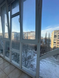 Продається простора 3-кімнатна квартира фото 4 Продається простора 3-кімнатна квартира фото 4