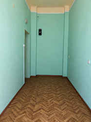 Продається 2 кімнатна квартира в центрі фото 2 Продається 2 кімнатна квартира в центрі фото 2