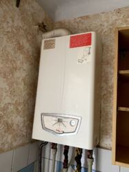 Продам 3к кв 2/2 этаж ул Караваева46 67.5кв2 фото 4 Продам 3к кв 2/2 этаж ул Караваева46 67.5кв2 фото 4