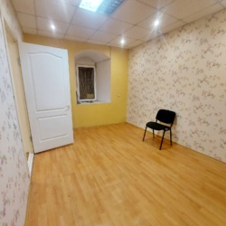 Сдам 2-к.квартиру под жильё и под коммерцию Барикадная фото 7 Сдам 2-к.квартиру под жильё и под коммерцию Барикадная фото 7