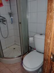  2  57.3 . /   . ,  2/2 .  77