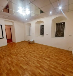 Сдам 2-к.квартиру под жильё и под коммерцию Барикадная фото 5 Сдам 2-к.квартиру под жильё и под коммерцию Барикадная фото 5