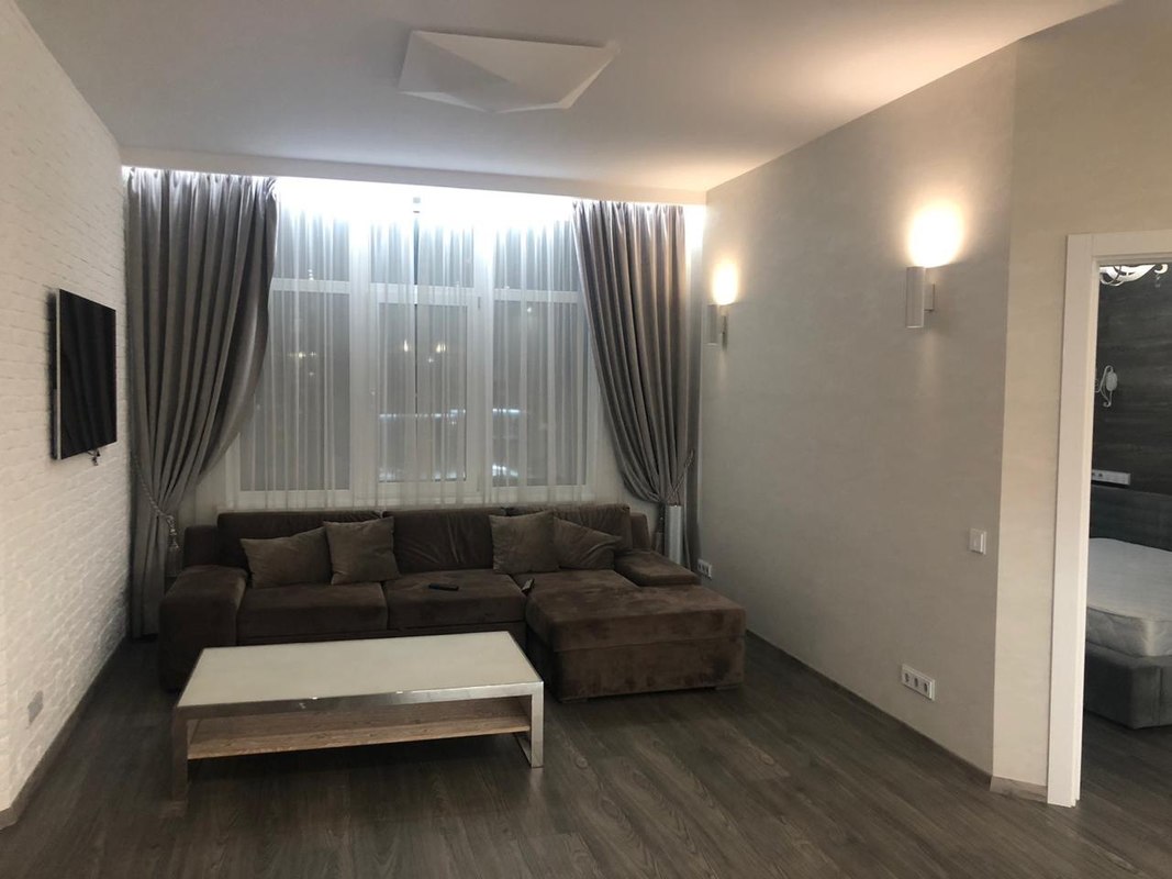 Драгомирова 16, 3 комнаты, 80кВм, 13эт., 260 000$ фото 1 Драгомирова 16, 3 комнаты, 80кВм, 13эт., 260 000$ фото 1