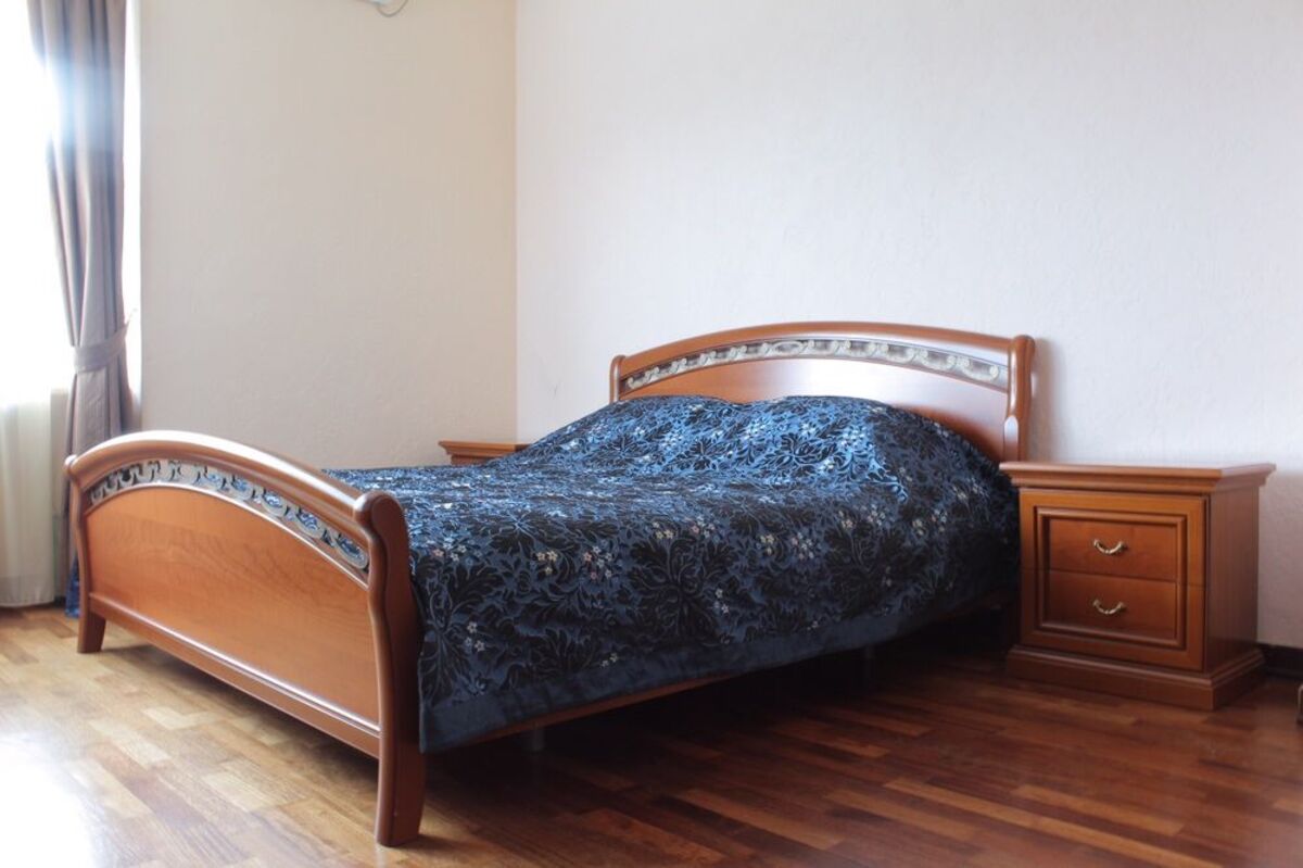 Продається квартира Київ, Печерський, Кловский спуск, 5 фото 1 Продається квартира Київ, Печерський, Кловский спуск, 5 фото 1