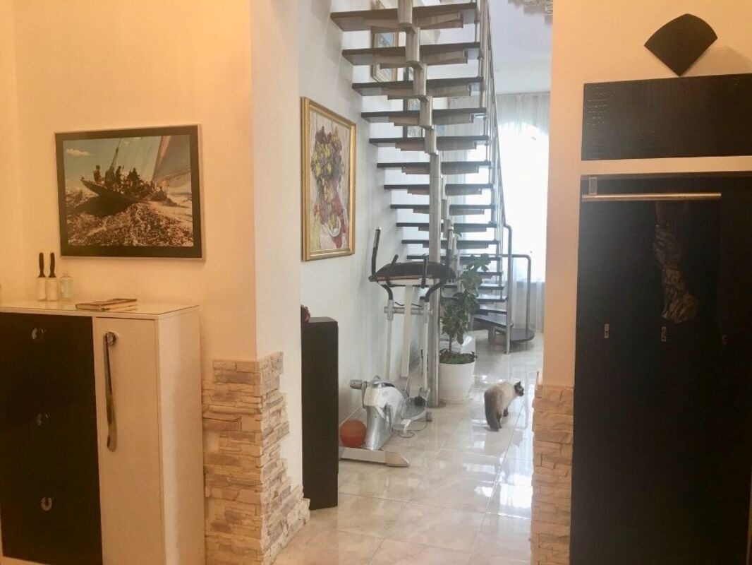 Продається квартира Київ, Шевченківський, Станиславского ул., 3 фото 1 Продається квартира Київ, Шевченківський, Станиславского ул., 3 фото 1