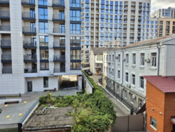   , ,   ., 21, .    10