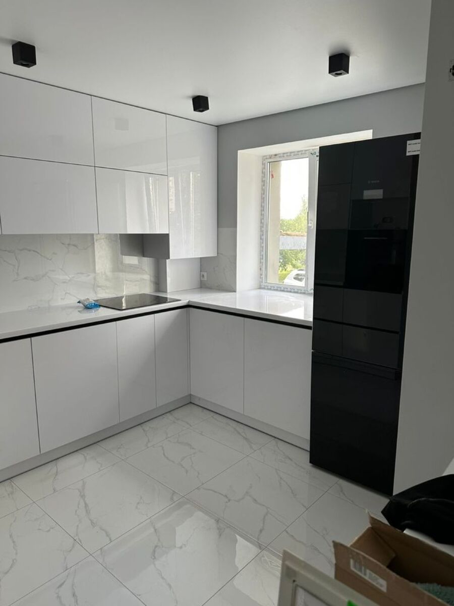 Продаж шикарної 4-х кімнатної квартири район Селище Гірне фото 1 Продаж шикарної 4-х кімнатної квартири район Селище Гірне фото 1