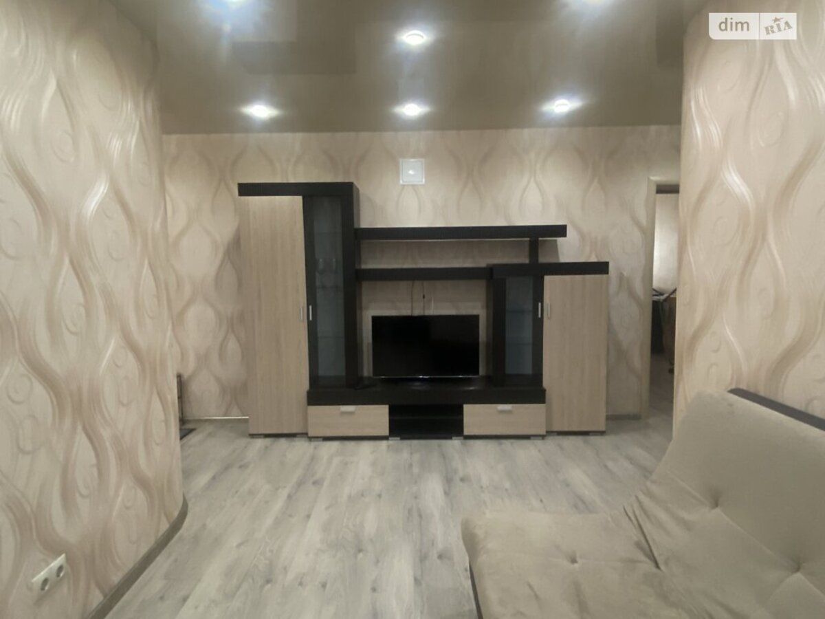 ������ 3�. ������� �������� � �����. ���� 1