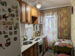 Продаж 2 кімнатної квартири на 101 мікрорайоні.. фото 7 Продаж 2 кімнатної квартири на 101 мікрорайоні.. фото 7