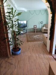 Світла 3-кімнатна квартира з євроремонтом на вул. Михайлівська! фото 1 Світла 3-кімнатна квартира з євроремонтом на вул. Михайлівська! фото 1