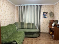 Продаж 2 кімнатної квартири на 101 мікрорайоні.. фото 4 Продаж 2 кімнатної квартири на 101 мікрорайоні.. фото 4