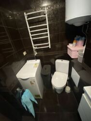 Продається 3х кімнатна квартира на Героїв Украіни фото 8 Продається 3х кімнатна квартира на Героїв Украіни фото 8