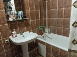 Світла 3-кімнатна квартира з євроремонтом на вул. Михайлівська! фото 7 Світла 3-кімнатна квартира з євроремонтом на вул. Михайлівська! фото 7