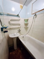 Продаж 2-х кім. кв. в гарному стані на Героїв рятувальників фото 5 Продаж 2-х кім. кв. в гарному стані на Героїв рятувальників фото 5