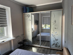 Продається трикімнатна квартира на Миколаївці. фото 1 Продається трикімнатна квартира на Миколаївці. фото 1