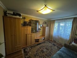 Продаж просторої 4х кімнатної квартири вул. Академіка Корольова фото 11 Продаж просторої 4х кімнатної квартири вул. Академіка Корольова фото 11