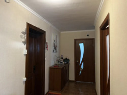 Продаж 2 кімнатної квартири на 101 мікрорайоні.. фото 6 Продаж 2 кімнатної квартири на 101 мікрорайоні.. фото 6