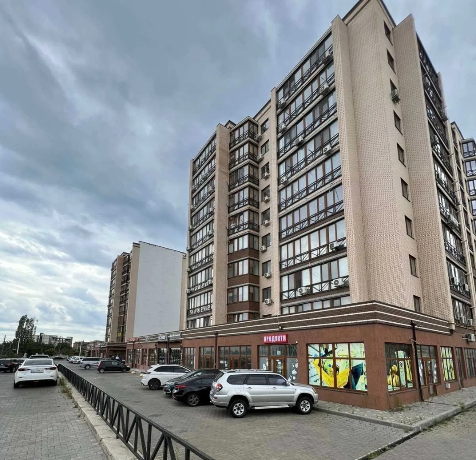 Продам 3кімнатну в ЖК Парус фото 1 Продам 3кімнатну в ЖК Парус фото 1