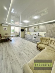 Велика і простора двокімнатна квартира в Моноліті фото 20 Велика і простора двокімнатна квартира в Моноліті фото 20