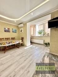 Велика і простора двокімнатна квартира в Моноліті фото 19 Велика і простора двокімнатна квартира в Моноліті фото 19