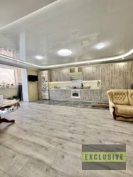 Велика і простора двокімнатна квартира в Моноліті фото 21 Велика і простора двокімнатна квартира в Моноліті фото 21