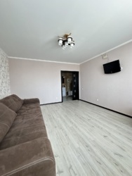 Продається двокімнатна квартира з ремонтом фото 14 Продається двокімнатна квартира з ремонтом фото 14