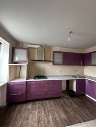 продам 4-кімнатну квартиру в Чорноморську на вулиці Віталія Шума! фото 1 продам 4-кімнатну квартиру в Чорноморську на вулиці Віталія Шума! фото 1