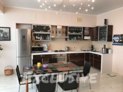 Продається квартира Парусна, Іллічівськ, Чорноморськ, Одеська фото 1 Продається квартира Парусна, Іллічівськ, Чорноморськ, Одеська фото 1