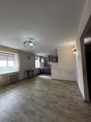 продам 4-кімнатну квартиру в Чорноморську на вулиці Віталія Шума! фото 4 продам 4-кімнатну квартиру в Чорноморську на вулиці Віталія Шума! фото 4