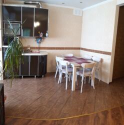 Аббо с ремонтом в центре города, закрытый двор. фото 1 Аббо с ремонтом в центре города, закрытый двор. фото 1