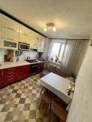 Простора 1-кімнатна з гарним краєвидом! фото 2 Простора 1-кімнатна з гарним краєвидом! фото 2